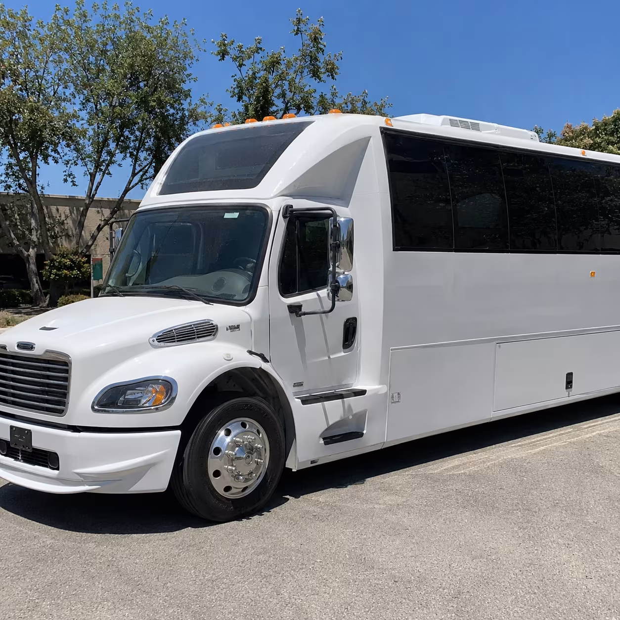 30 Passenger Party Bus Exterior