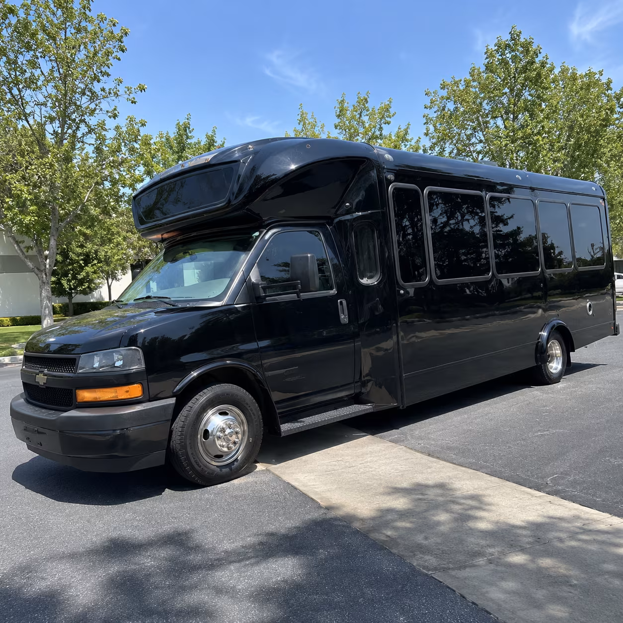 Lawton Birthday, Sweet 16, & Quinceañera Party Bus Rentals