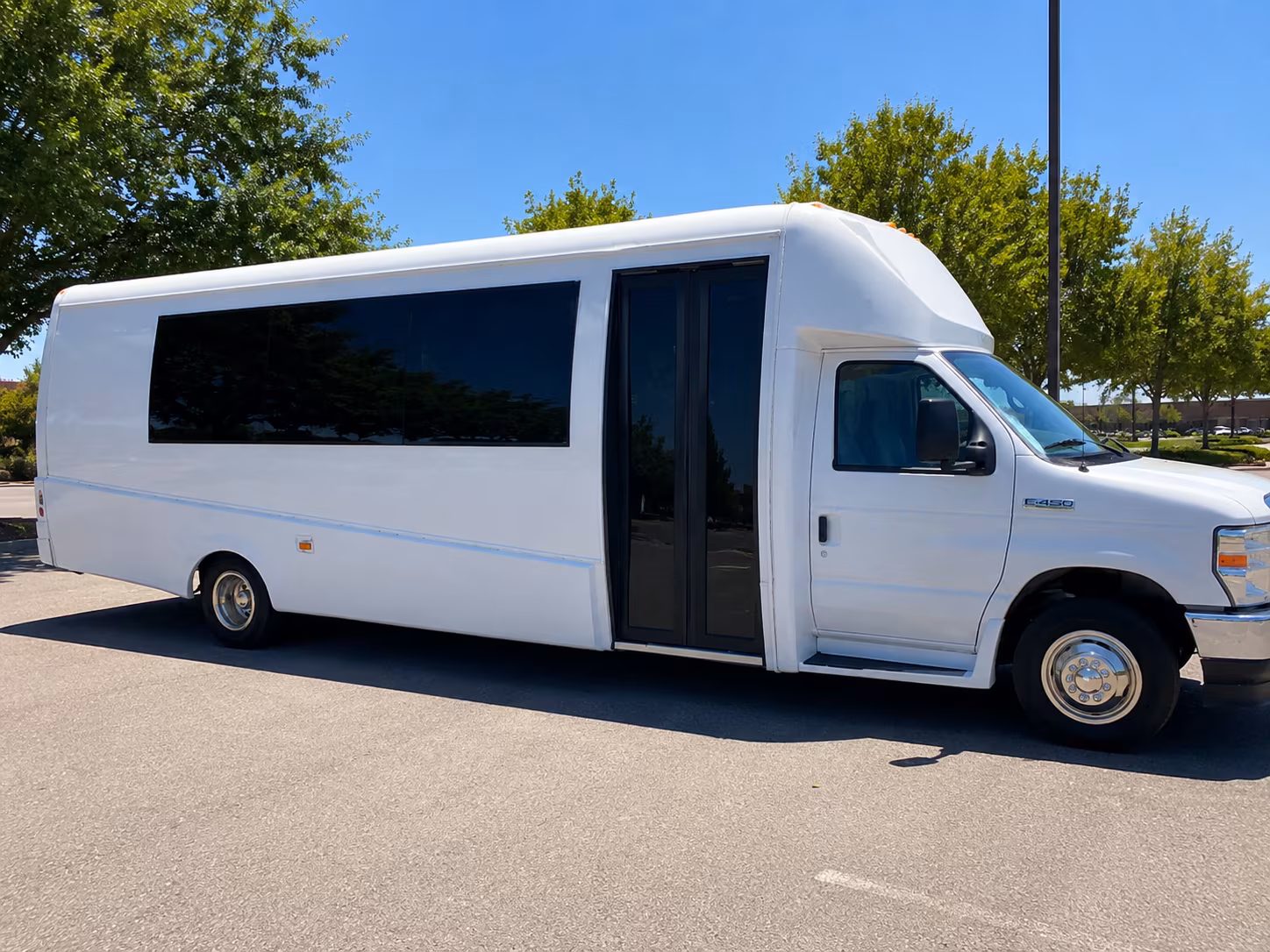 Norman Winery Tour & Pub Crawl Transportation party bus exterior