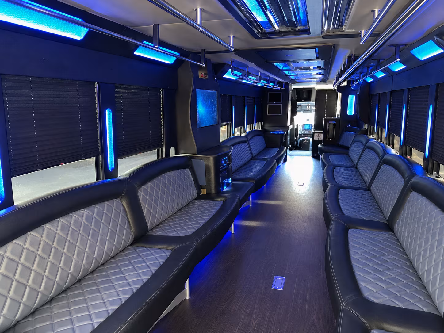 Oklahoma City Birthday, Sweet 16, & Quinceañera Party Bus Rentals
