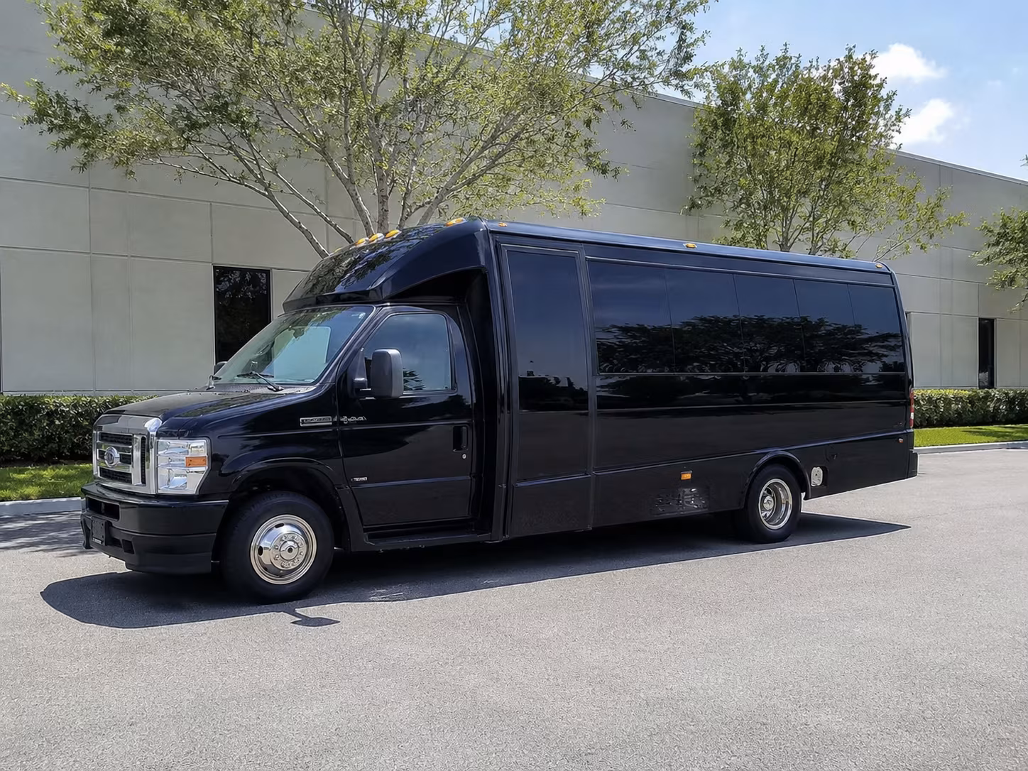 Wichita Falls Wedding Transportation & Shuttle Service